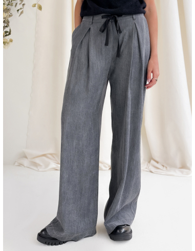 WIDE TROUSERS WITH PLEATS