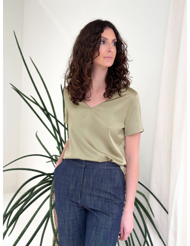 VISCOSE V-NECK BLOUSE