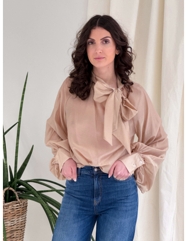 BLUSA CON FIOCCO IN VISCOSA DI EUCALIPTO